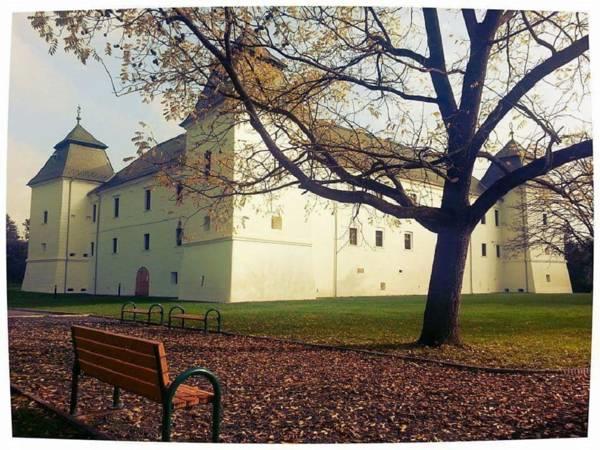 Egervári Várkastély Exterior foto